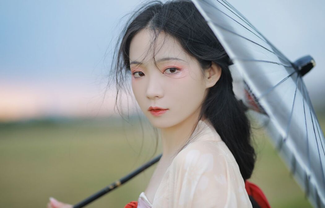 YiTuYu艺图语 Vol.2579 Luo Hua Ren Du Li