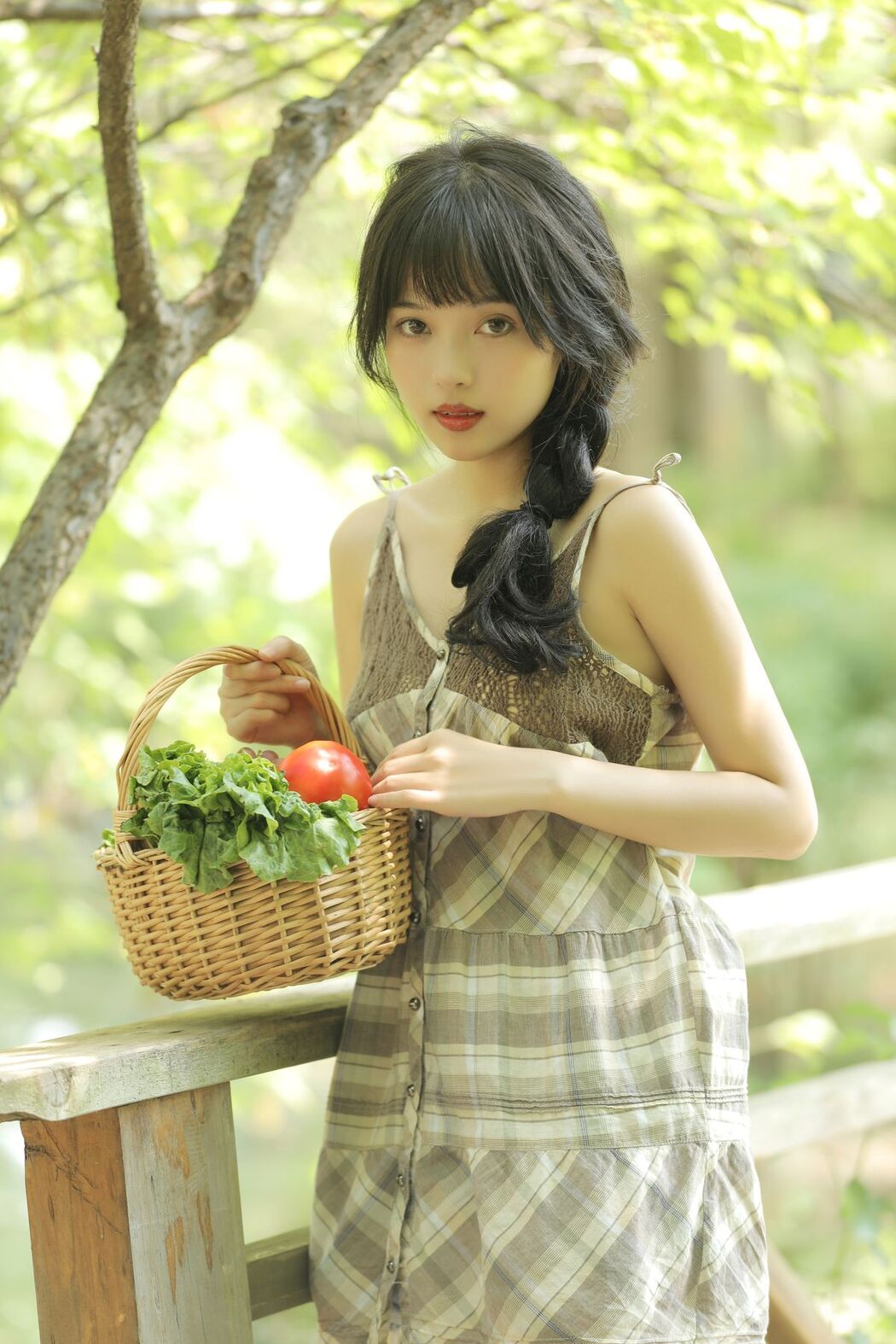YiTuYu艺图语 Vol.2552 Xiao Wei Ren Er