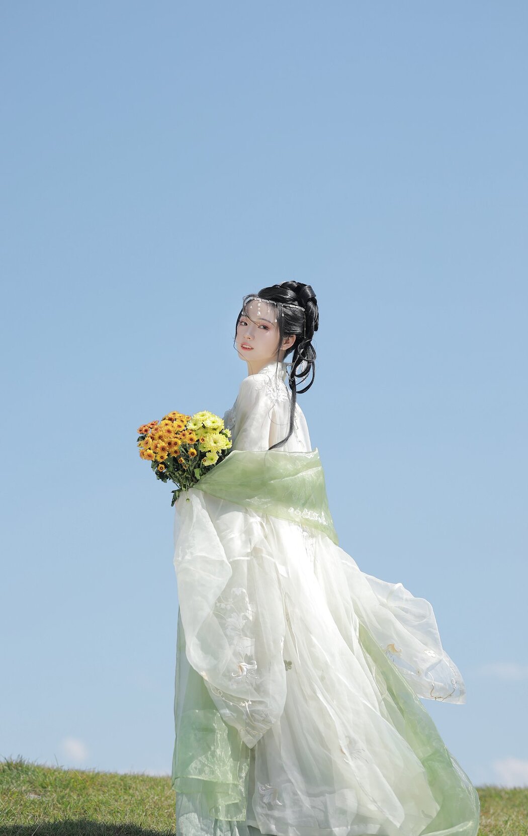 YiTuYu艺图语 Vol.2616 Luo Hua Ren Du Li