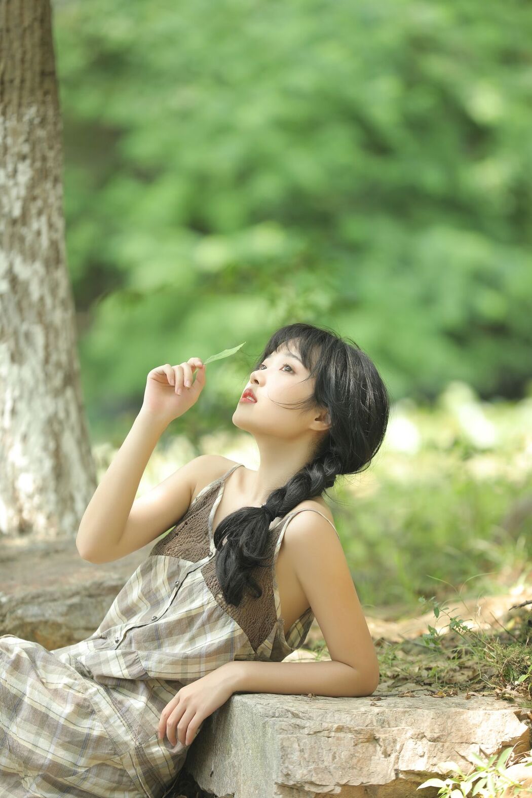 YiTuYu艺图语 Vol.2552 Xiao Wei Ren Er