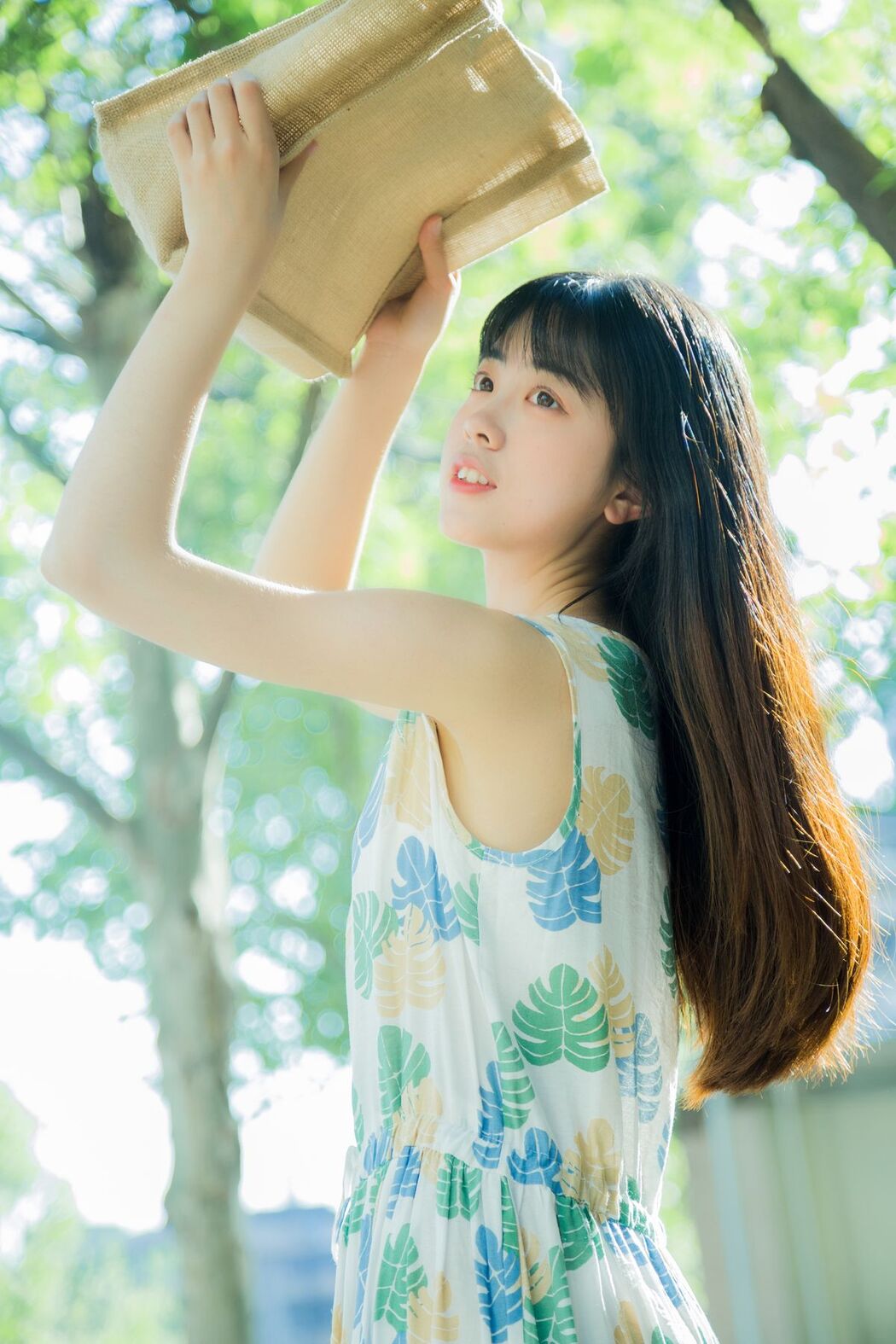 YiTuYu艺图语 Vol.2551 Ke Ai Pao Pao Ya