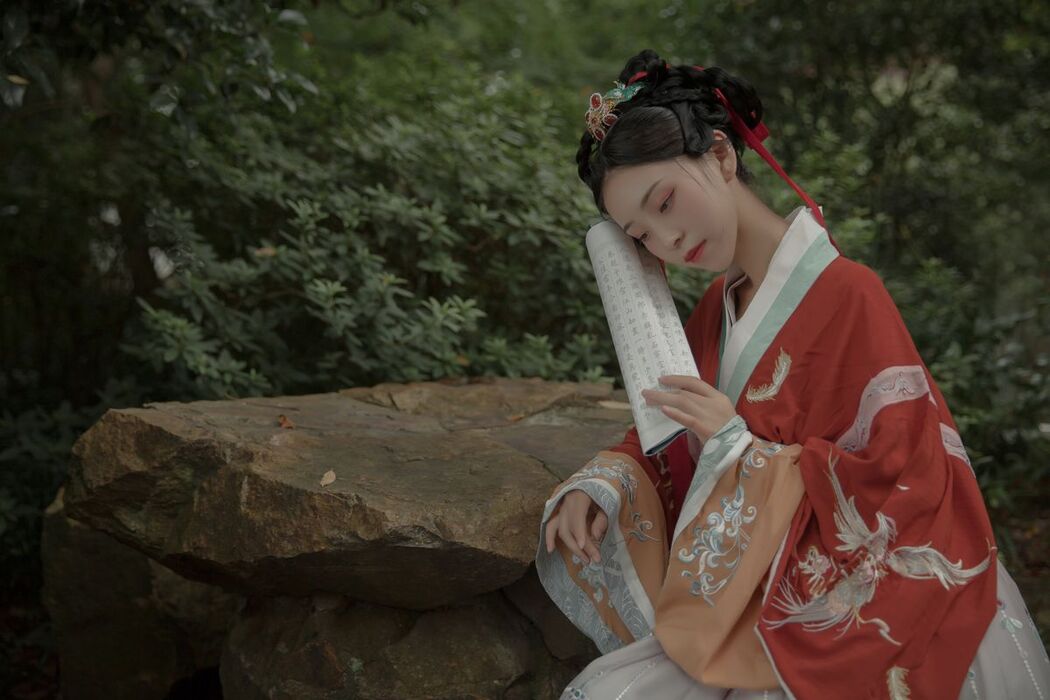YiTuYu艺图语 Vol.2550 Tong Mian Xiao Mian Ao