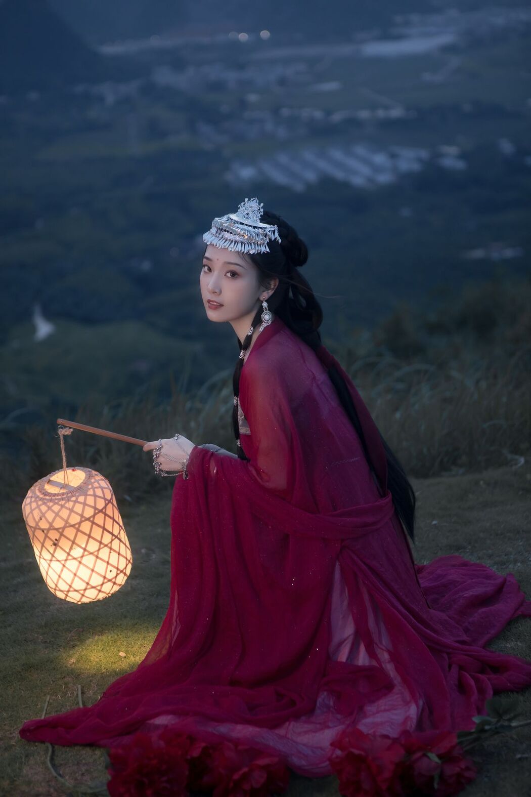 YiTuYu艺图语 Vol.2574 Zhi Zhi Qi
