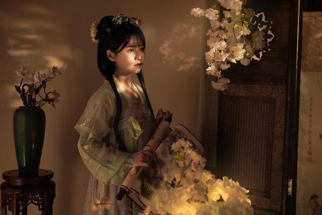YiTuYu艺图语 Vol.2596 He Ming Zhi Ying