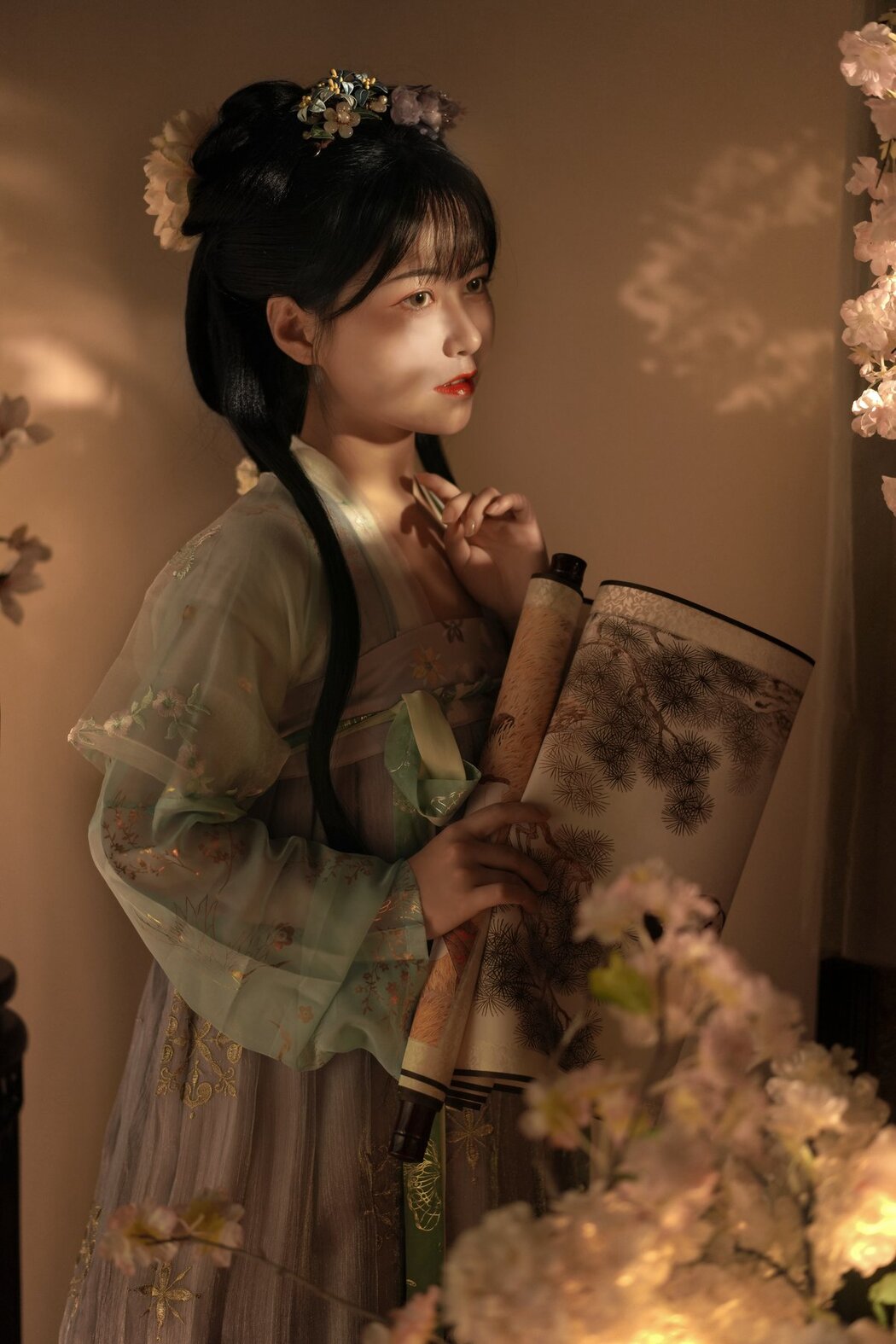 YiTuYu艺图语 Vol.2596 He Ming Zhi Ying