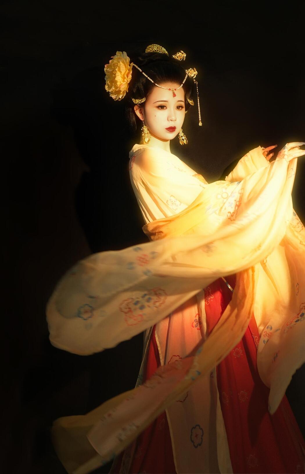 YiTuYu艺图语 Vol.2501 Yi Zhi Gao Gao
