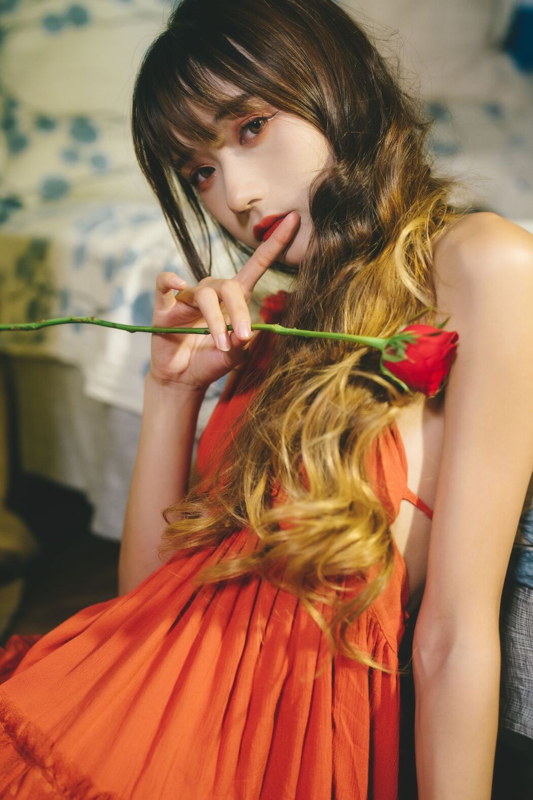 YiTuYu艺图语 Vol.2523 Tu Zi Zzz Bu Chi Hu Luo Bo