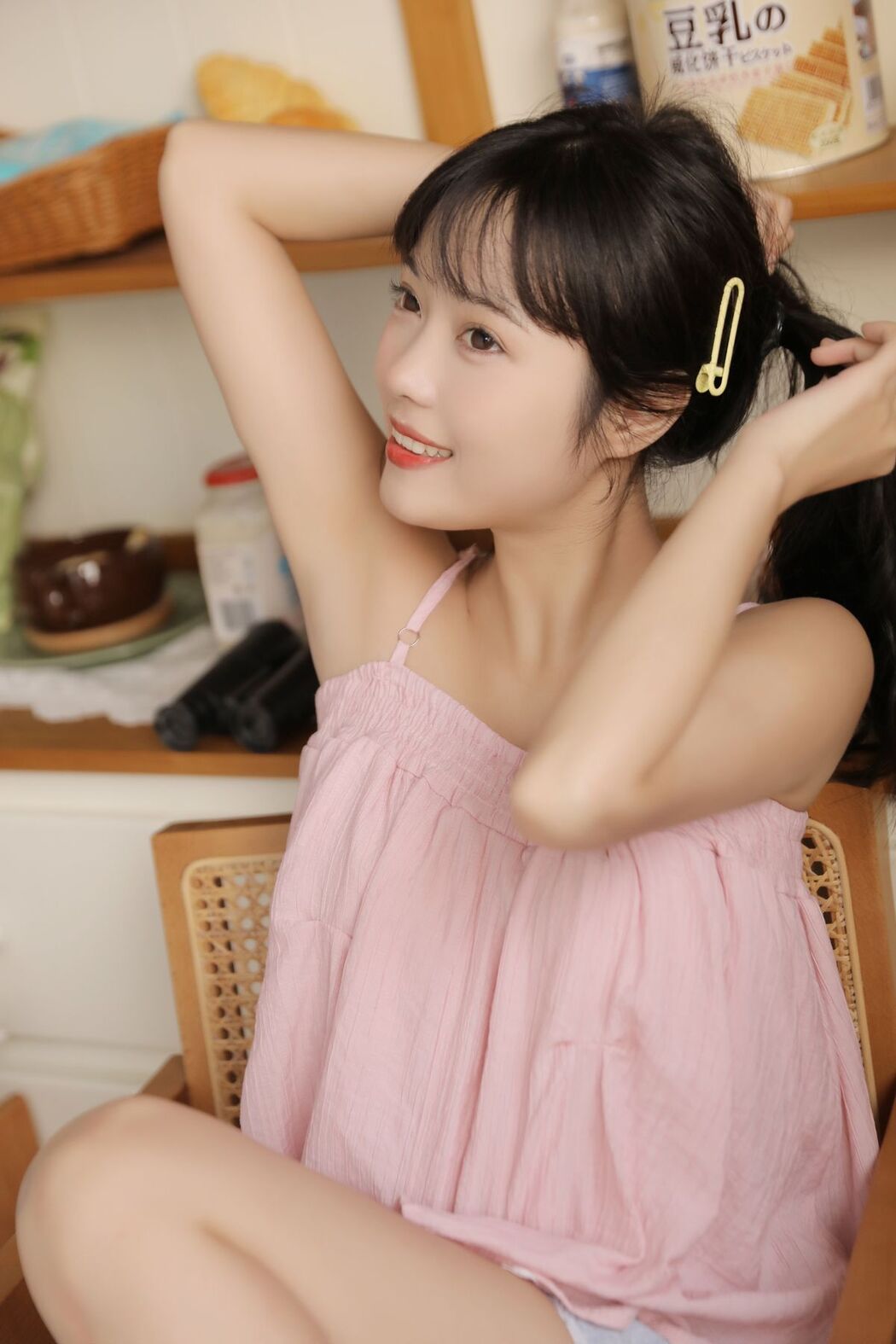 YiTuYu艺图语 Vol.2567 Xiao Wei Ren Er