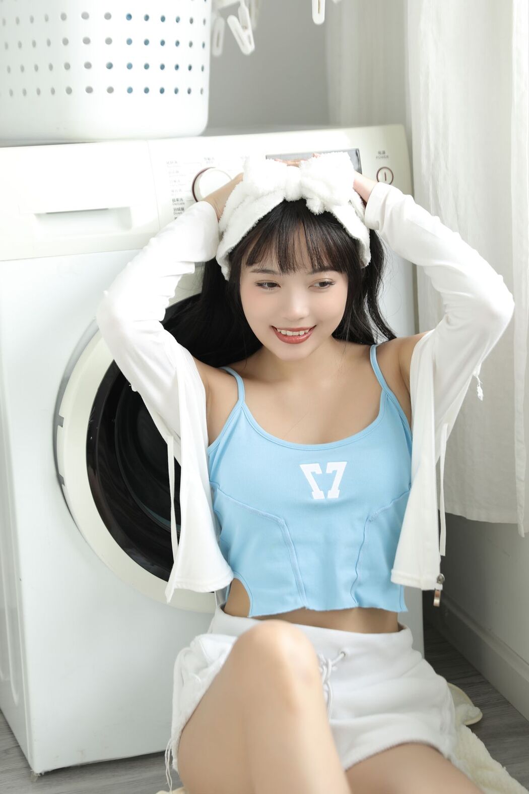 YiTuYu艺图语 Vol.2535 Xiao Wei Ren Er