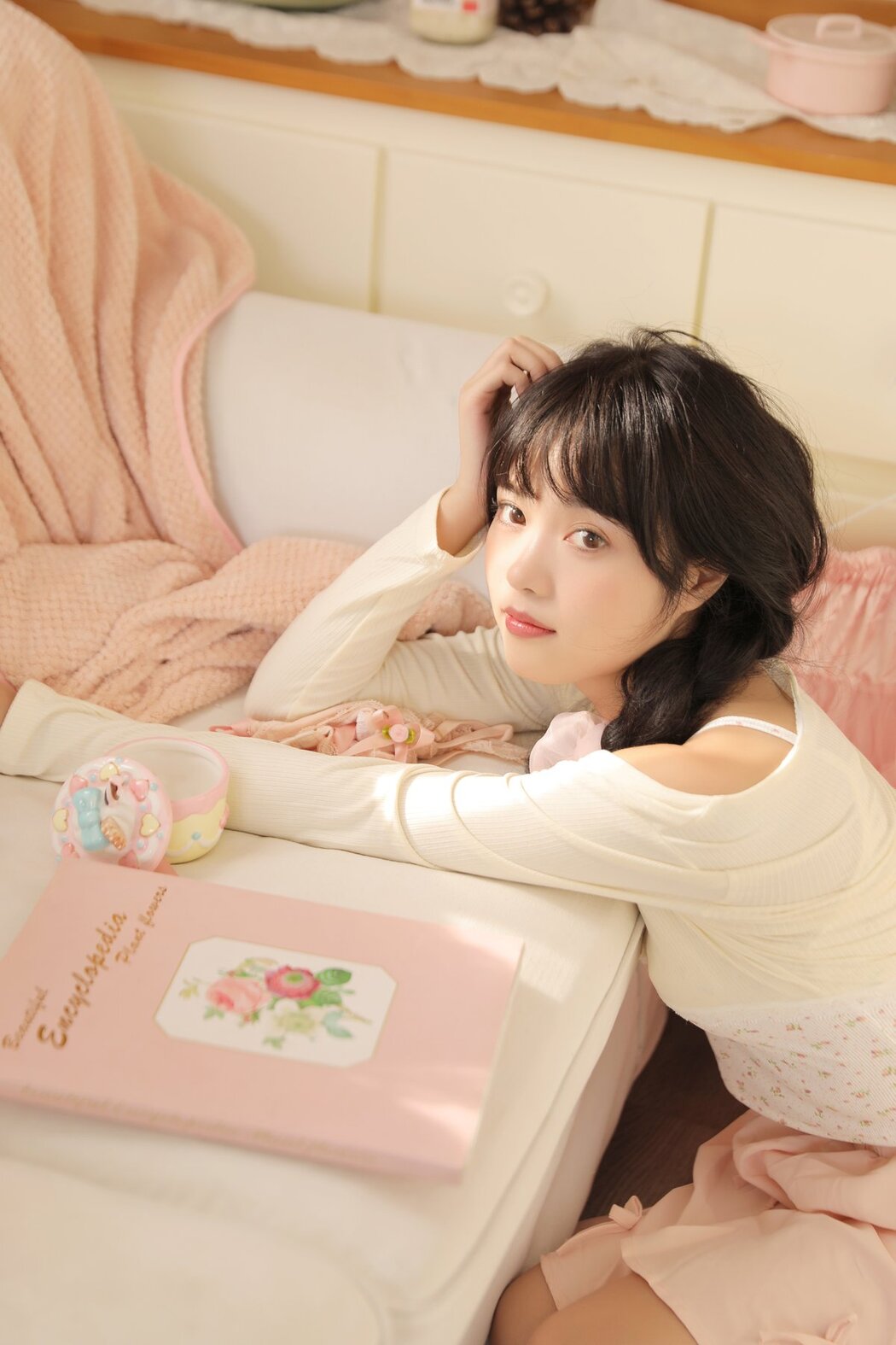 YiTuYu艺图语 Vol.2618 Xiao Wei Ren Er