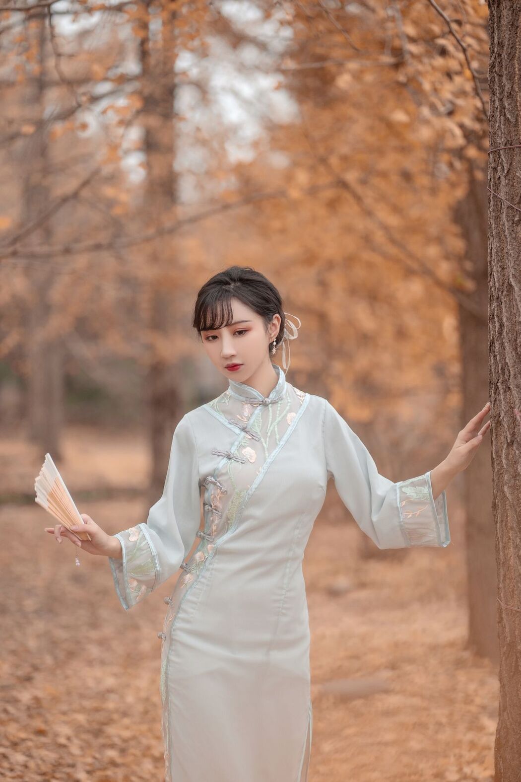 YiTuYu艺图语 Vol.2594 Qi Luo Sheng De Xiao Su Su