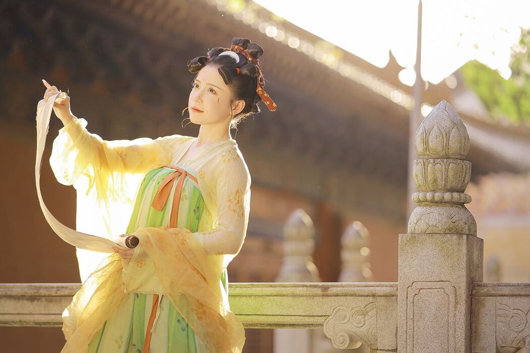 YiTuYu艺图语 Vol.2581 Da Xie De Vk