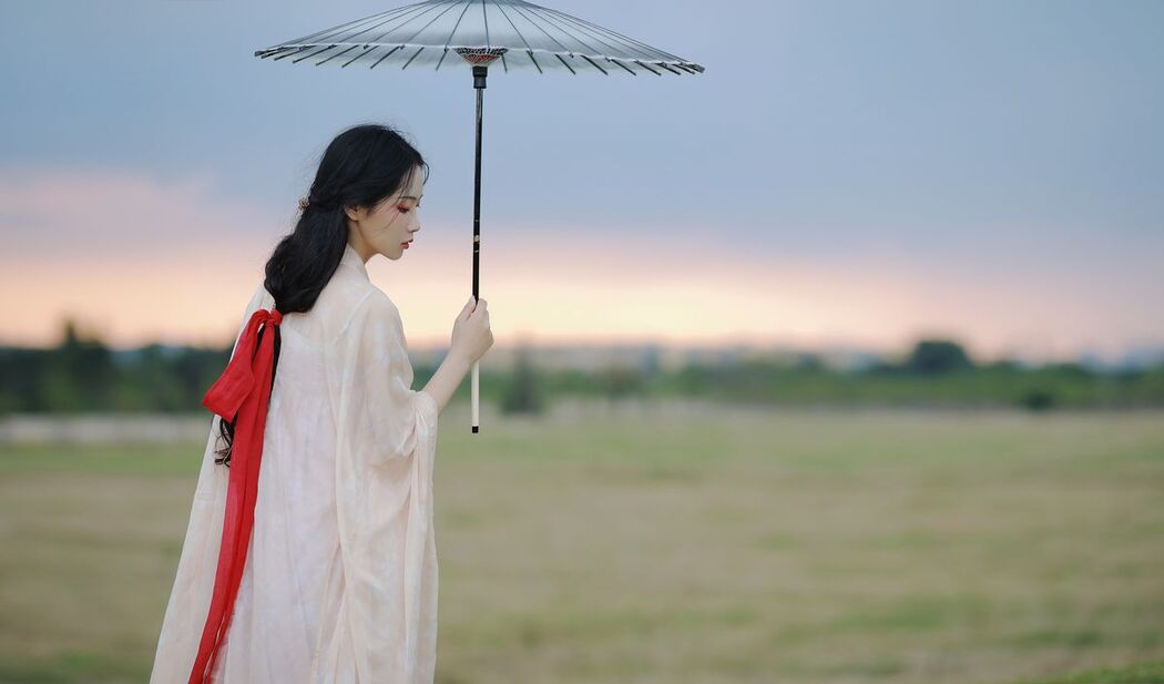 YiTuYu艺图语 Vol.2579 Luo Hua Ren Du Li