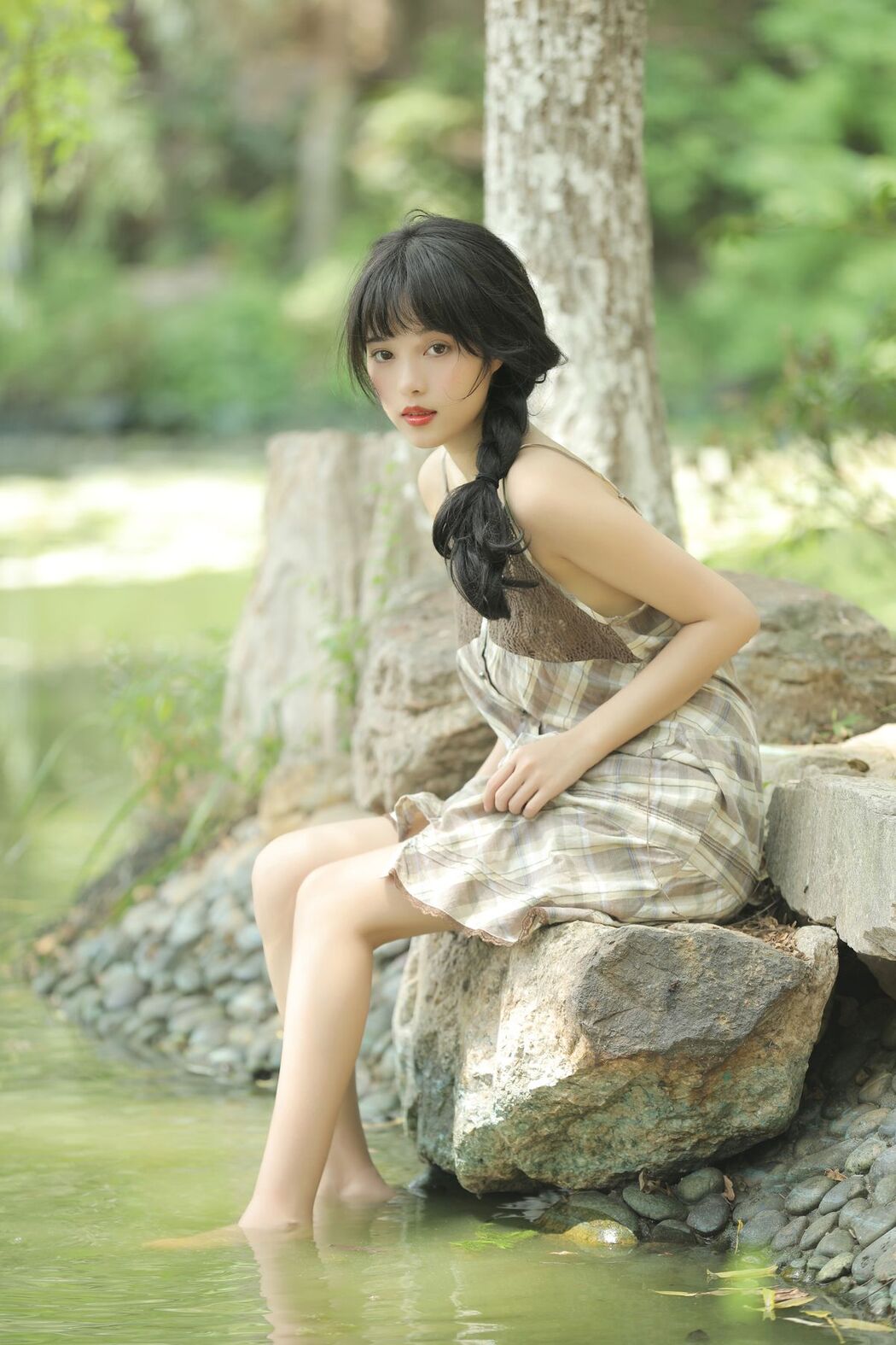 YiTuYu艺图语 Vol.2552 Xiao Wei Ren Er