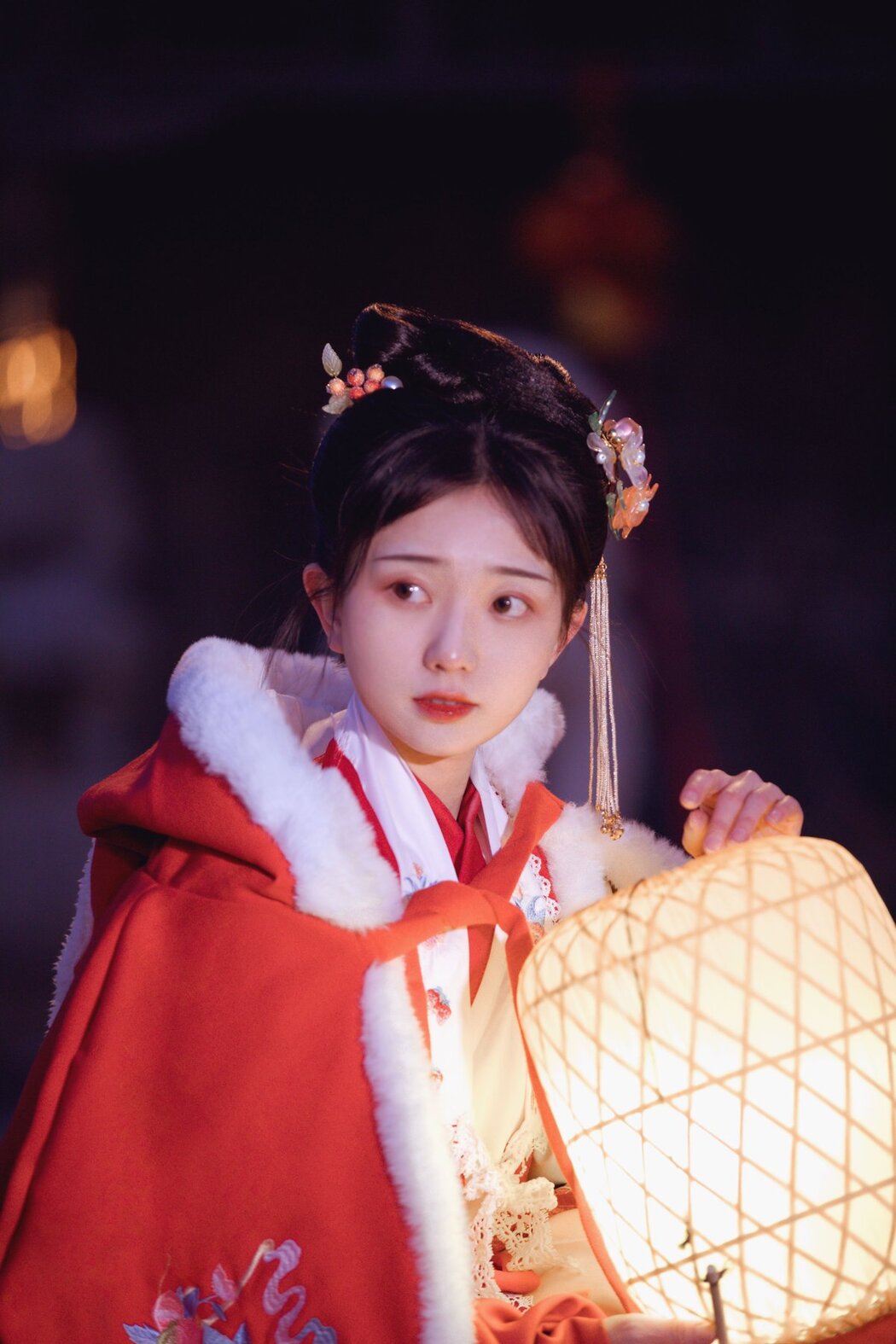YiTuYu艺图语 Vol.2604 A Niu Zu Zhou Ni Kuai Le