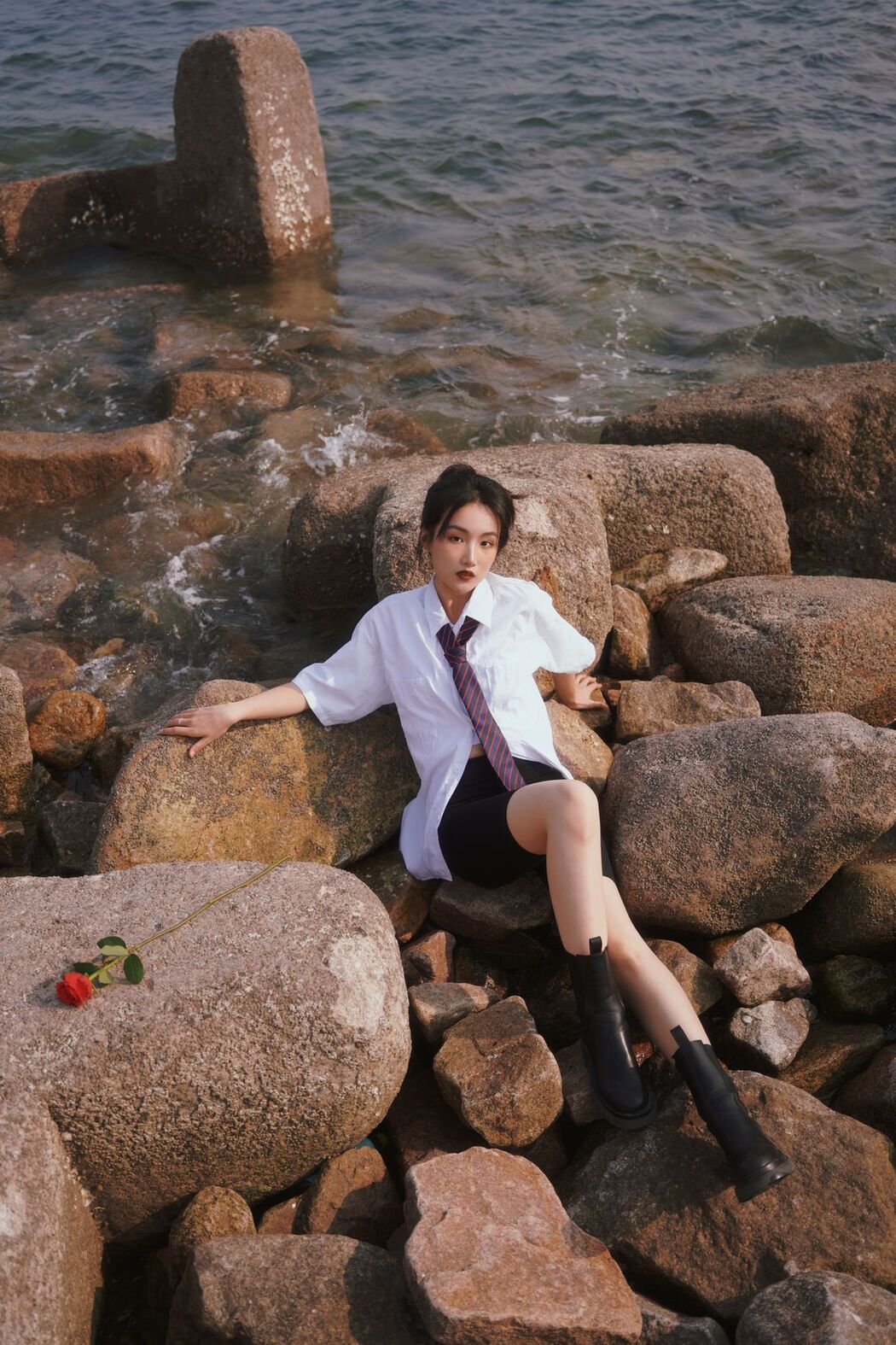 YiTuYu艺图语 Vol.2564 Xin Xin