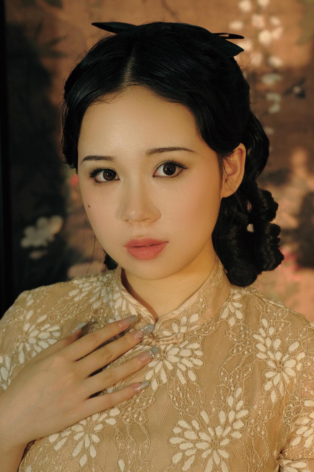 YiTuYu艺图语 Vol.2494 Yi Zhi Gao Gao