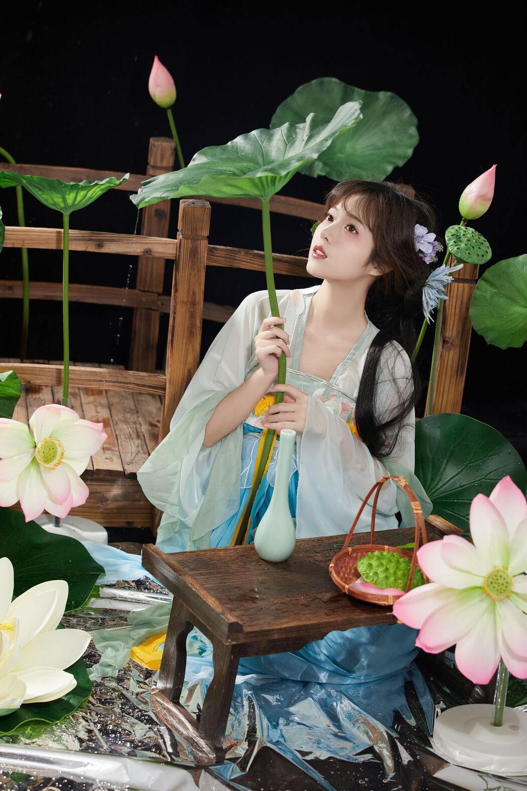 YiTuYu艺图语 Vol.2556 Xiao Wei Ren Er