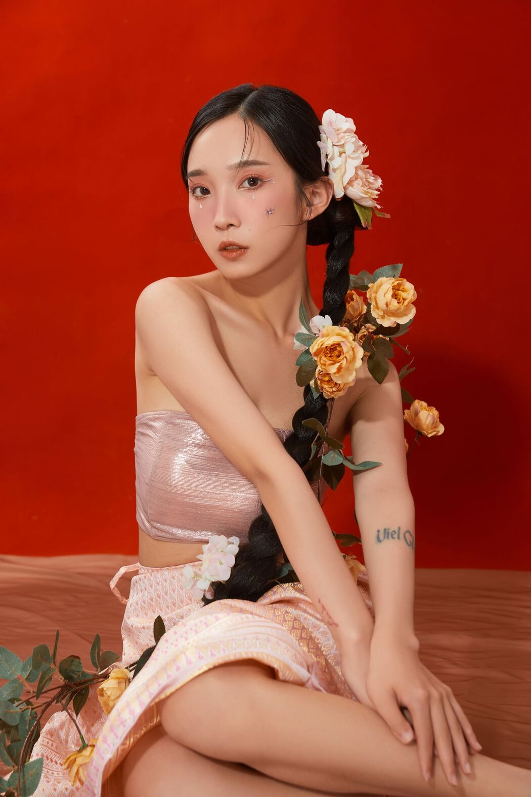 YiTuYu艺图语 Vol.2546 Lei Meng Ying