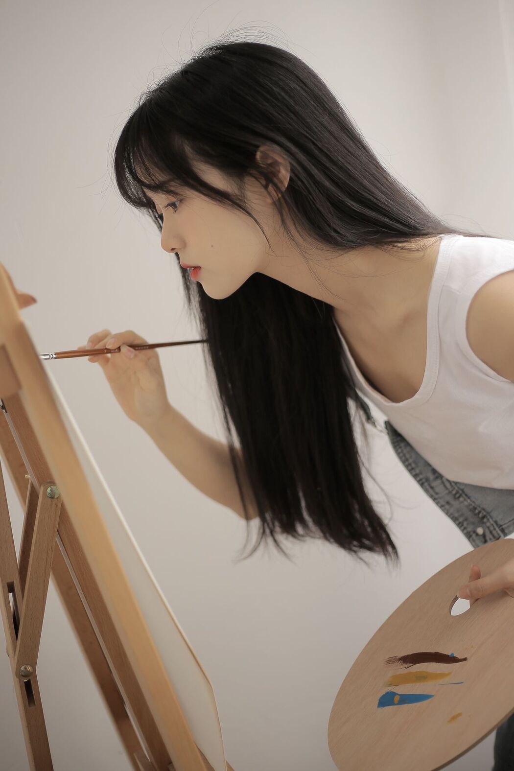 YiTuYu艺图语 Vol.2534 Zhi Chun He
