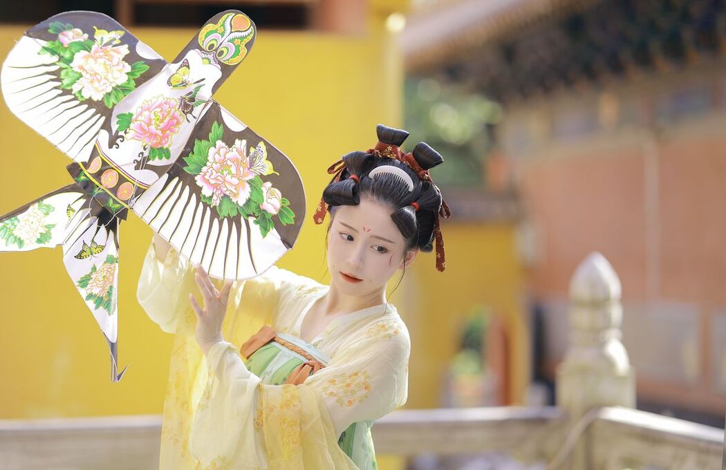 YiTuYu艺图语 Vol.2581 Da Xie De Vk