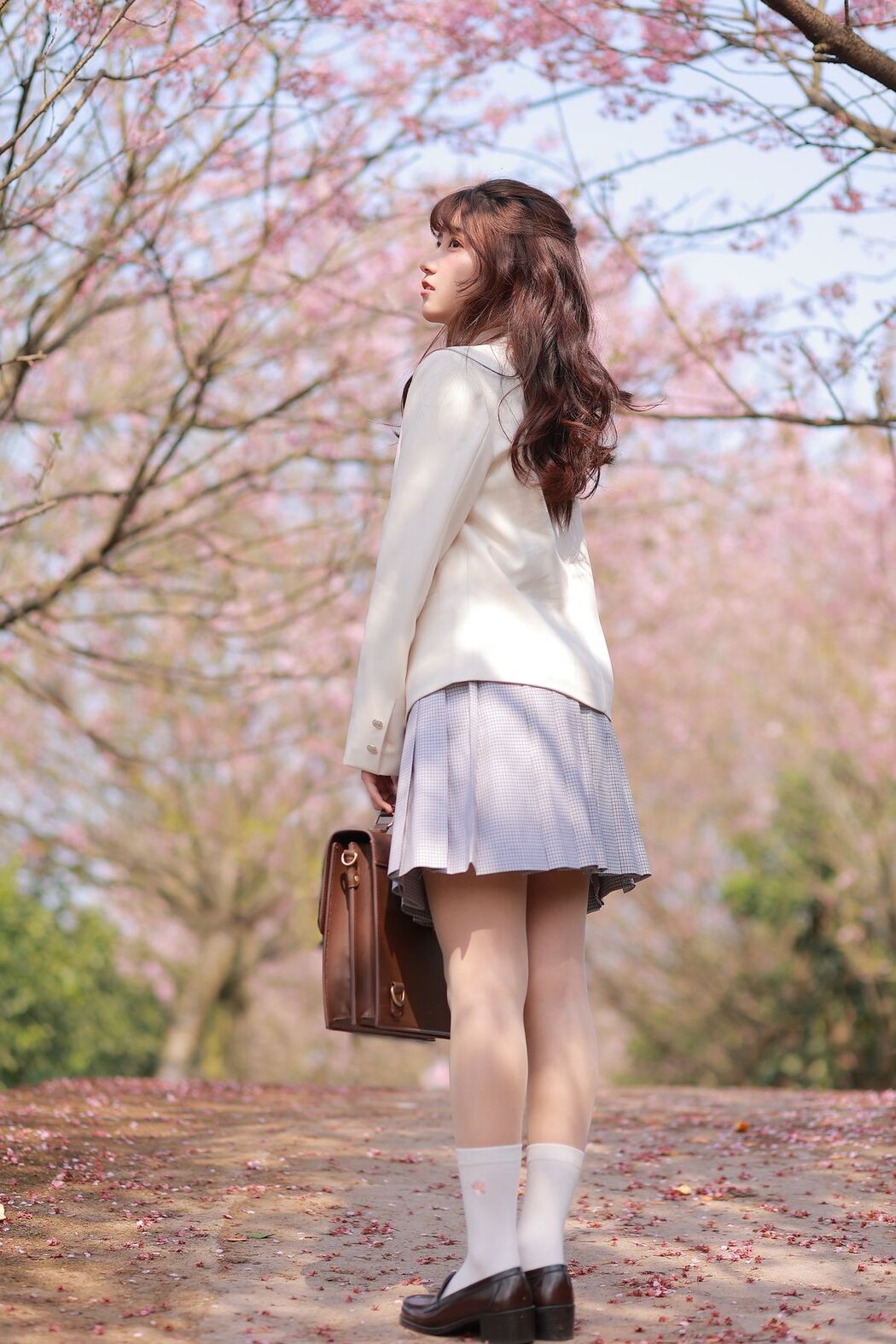 YiTuYu艺图语 Vol.2542 Lovelatte11