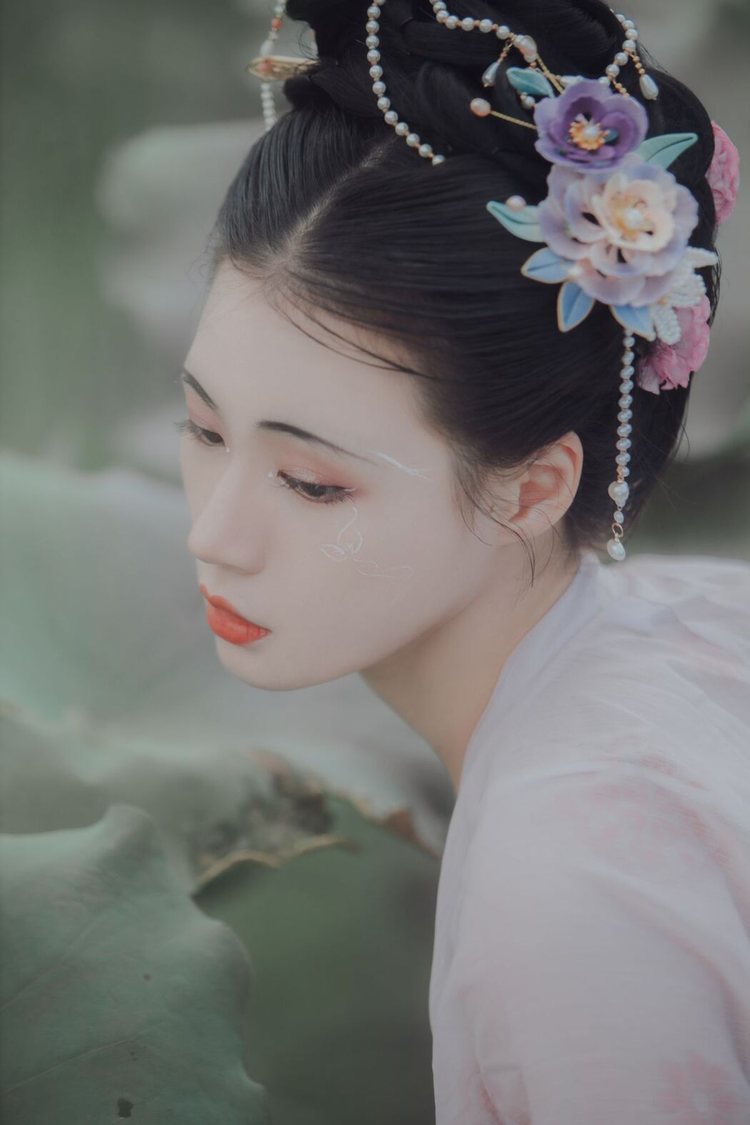 YiTuYu艺图语 Vol.2573 Nu Li Ban Zhuan De Shuang He