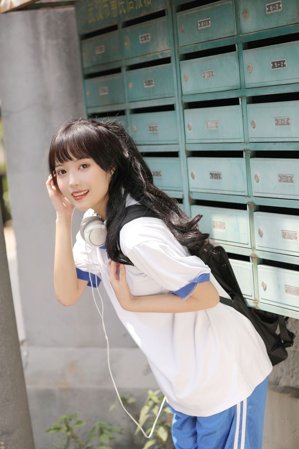 YiTuYu艺图语 Vol.2543 Xiao Wei Ren Er