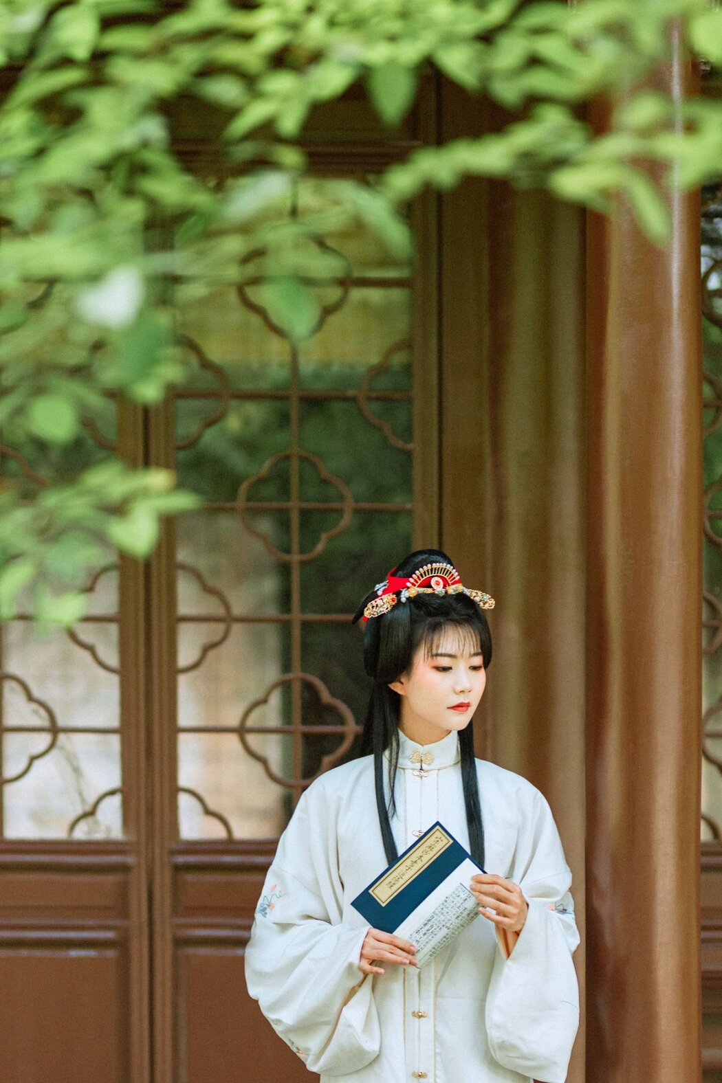 YiTuYu艺图语 Vol.255 Tu Xiao Bai