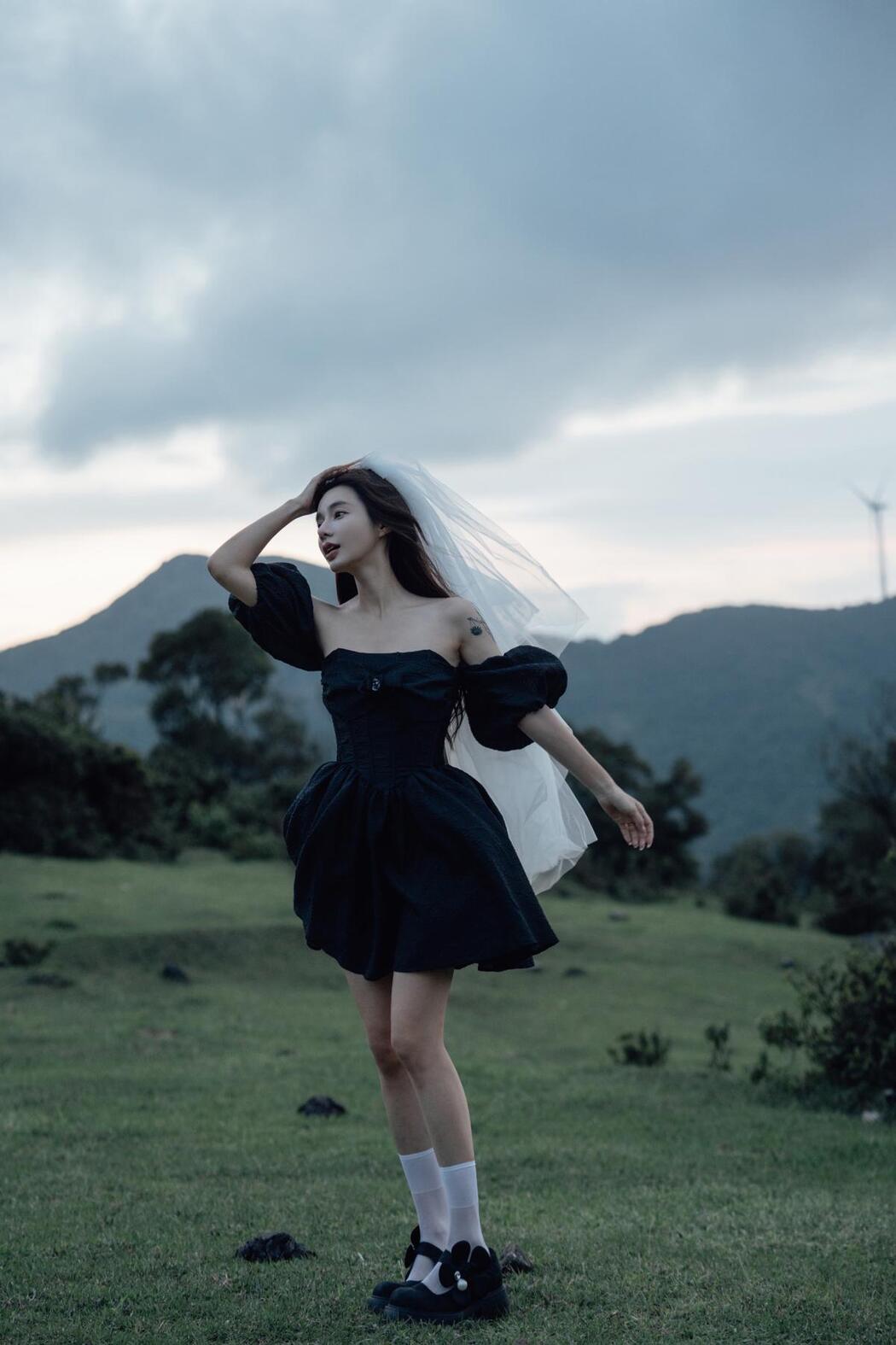 YiTuYu艺图语 Vol.2500 Shu Wen Tong Xue
