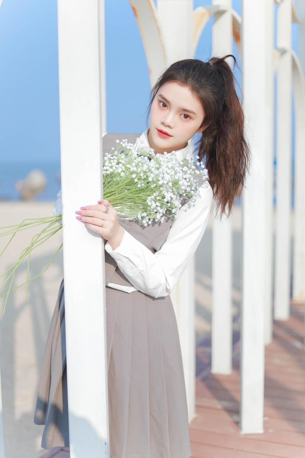 YiTuYu艺图语 Vol.2499 Ding Hang