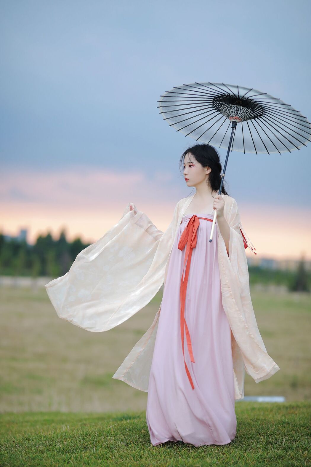YiTuYu艺图语 Vol.2579 Luo Hua Ren Du Li