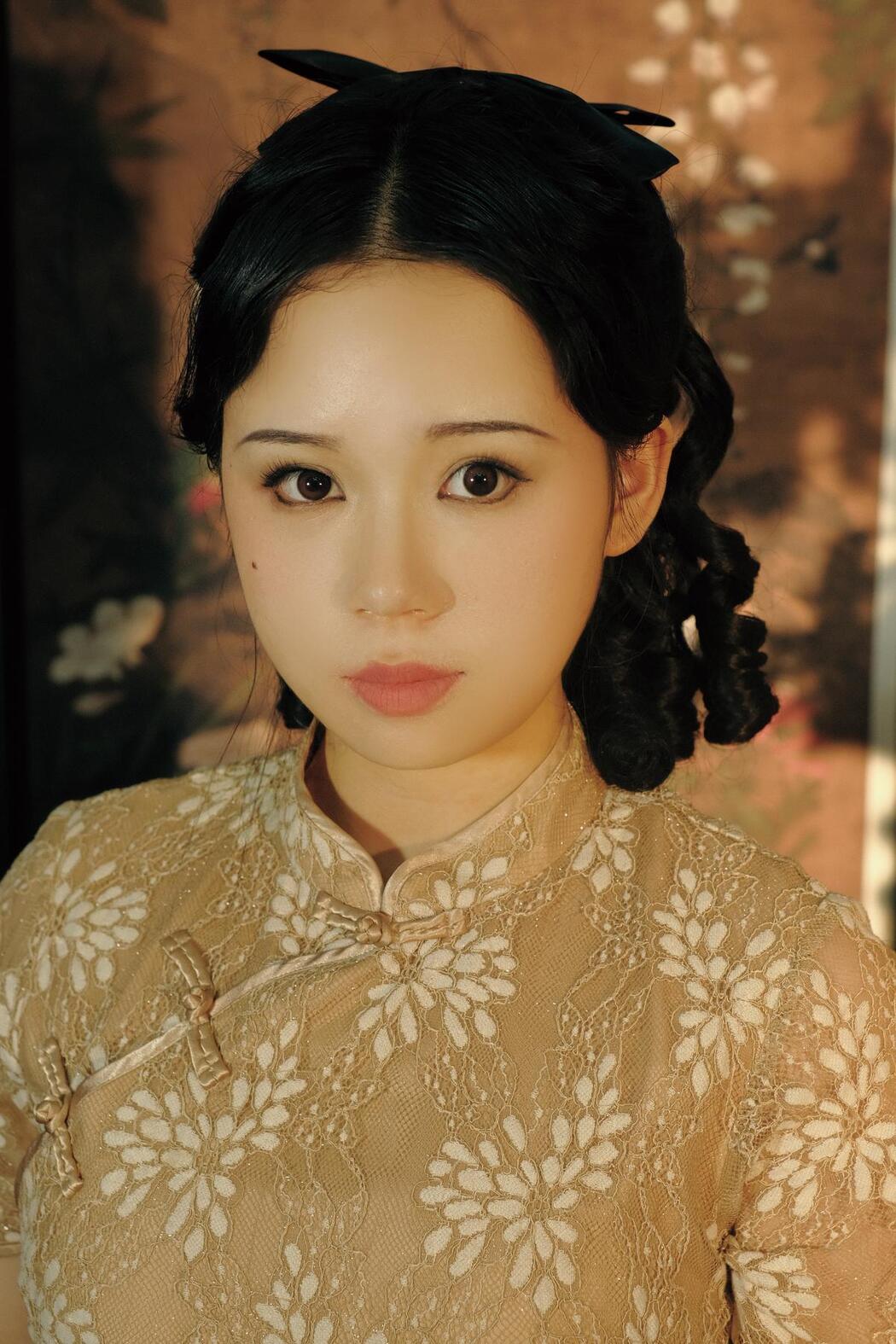 YiTuYu艺图语 Vol.2494 Yi Zhi Gao Gao