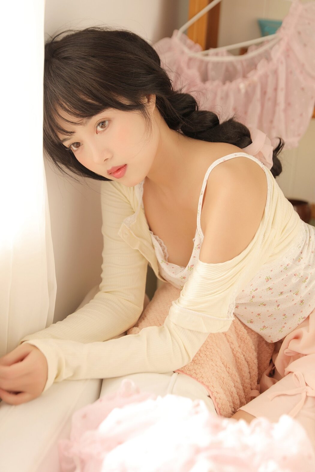 YiTuYu艺图语 Vol.2618 Xiao Wei Ren Er