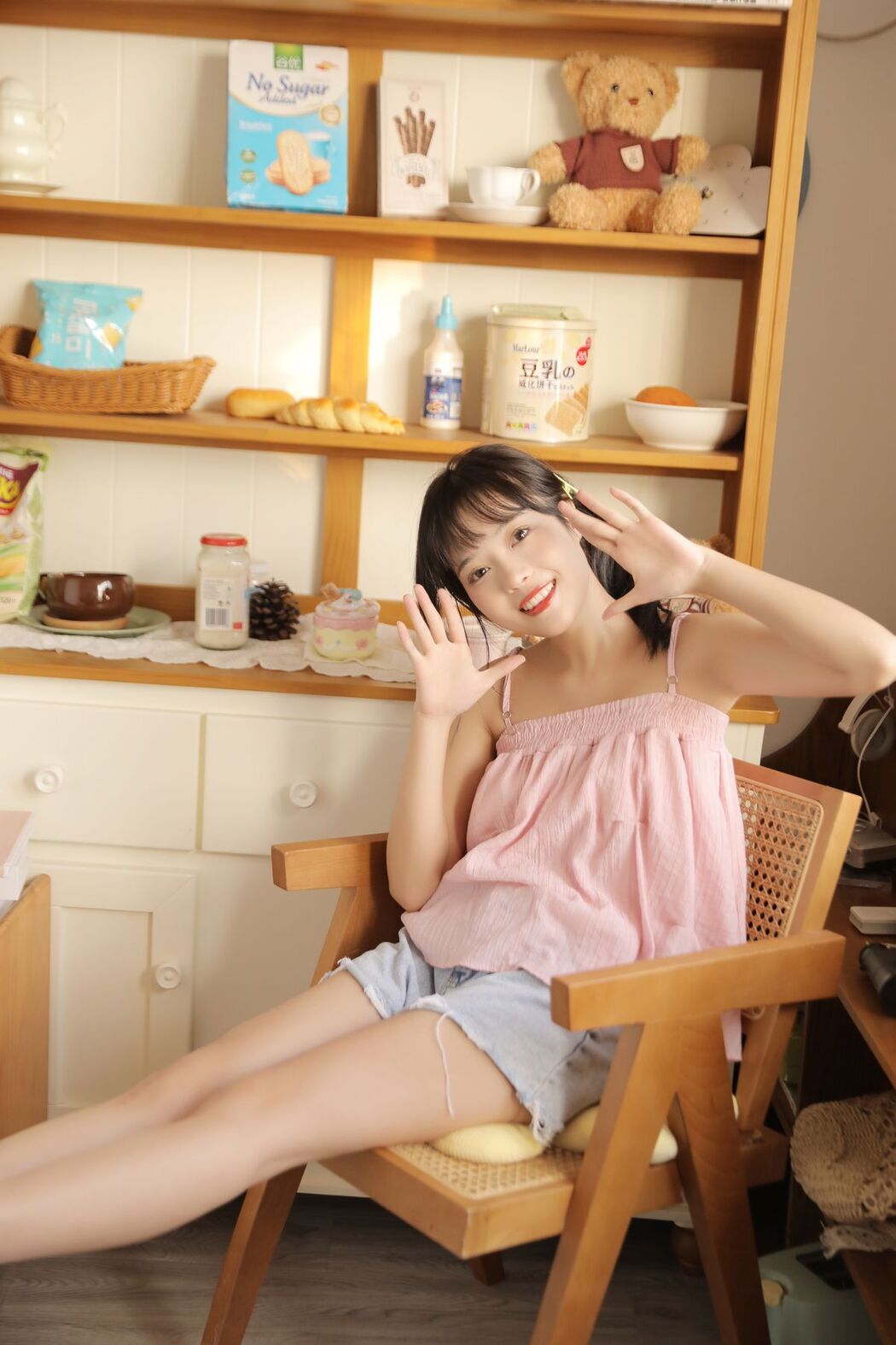 YiTuYu艺图语 Vol.2567 Xiao Wei Ren Er