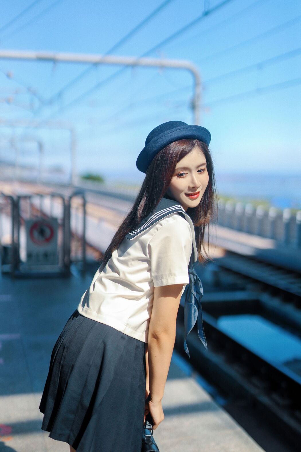 YiTuYu艺图语 Vol.2559 Dian Dong Xiao Zhu Pig