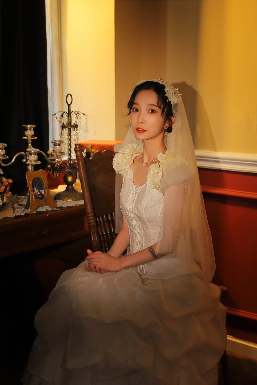 YiTuYu艺图语 Vol.2601 Lei Meng Ying