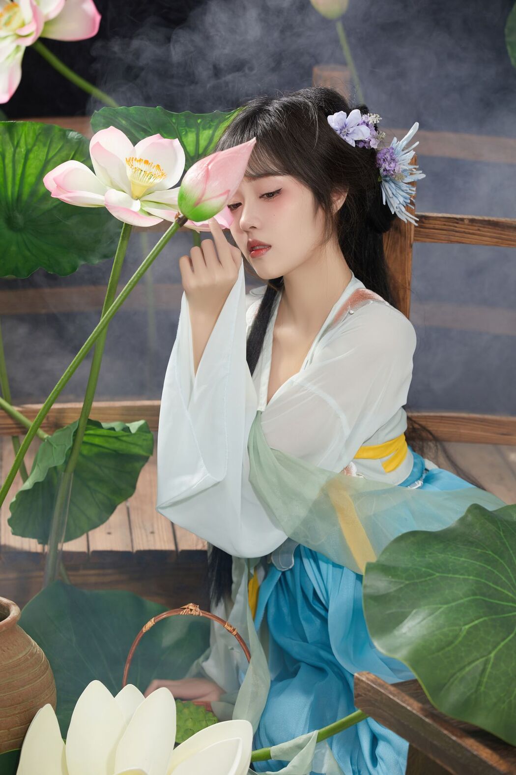YiTuYu艺图语 Vol.2556 Xiao Wei Ren Er
