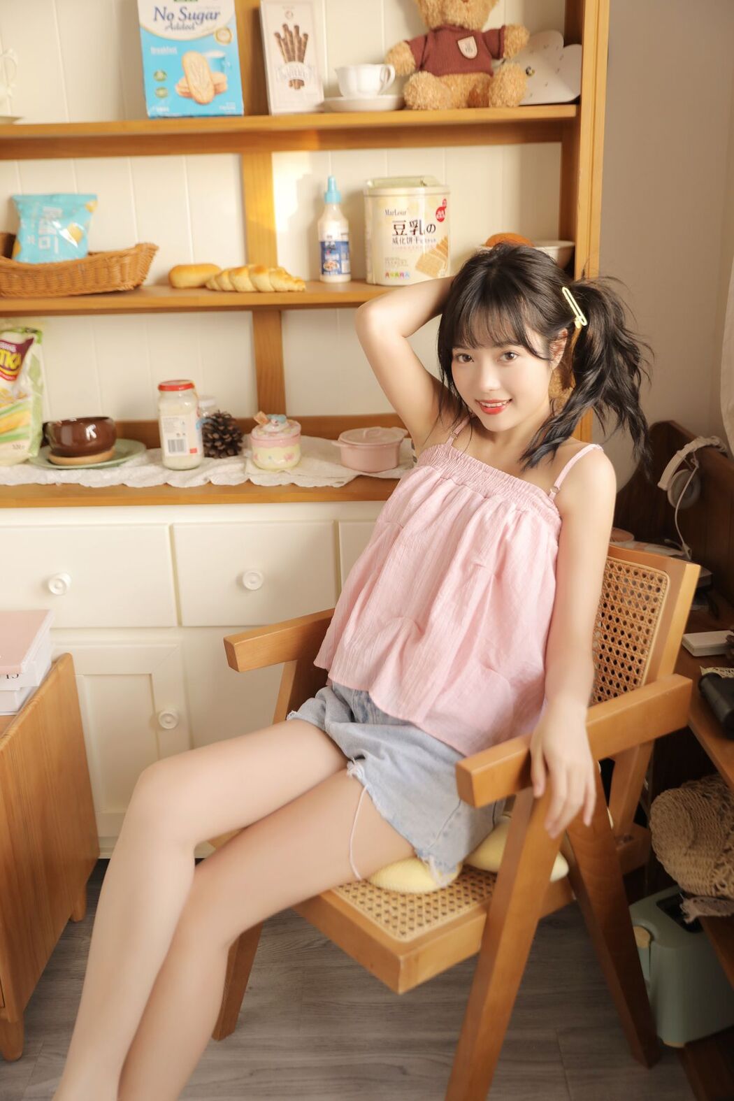 YiTuYu艺图语 Vol.2567 Xiao Wei Ren Er