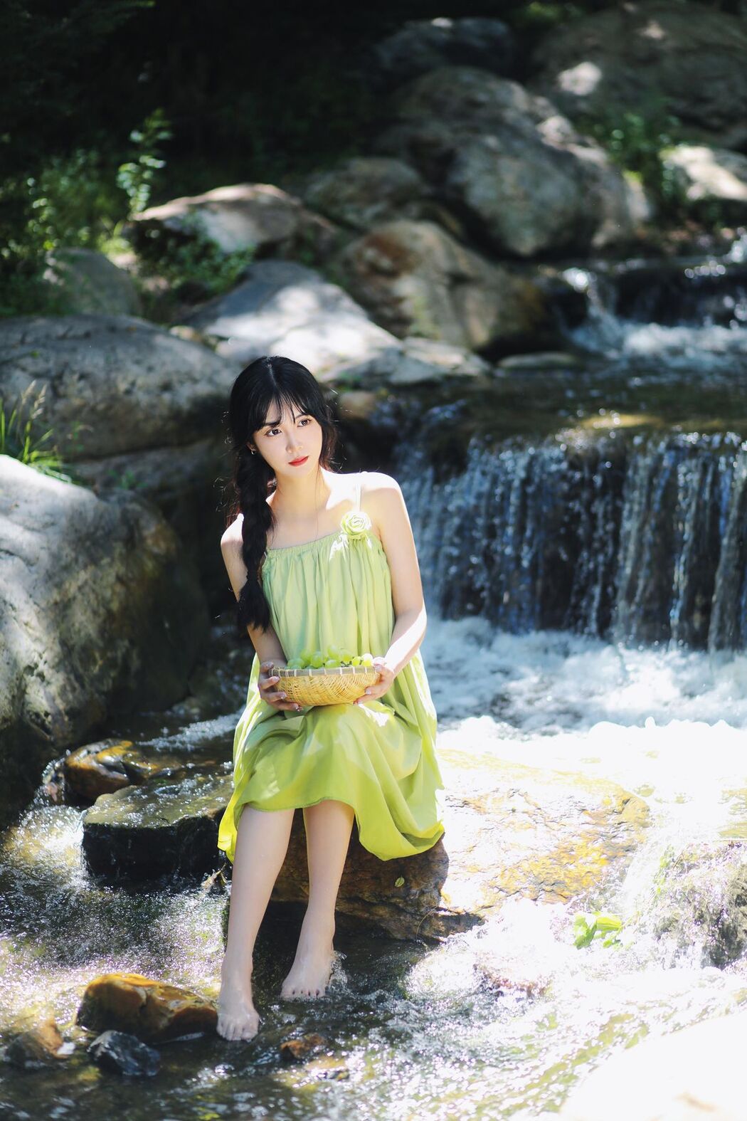 YiTuYu艺图语 Vol.2588 Jian Ying Tao Nai