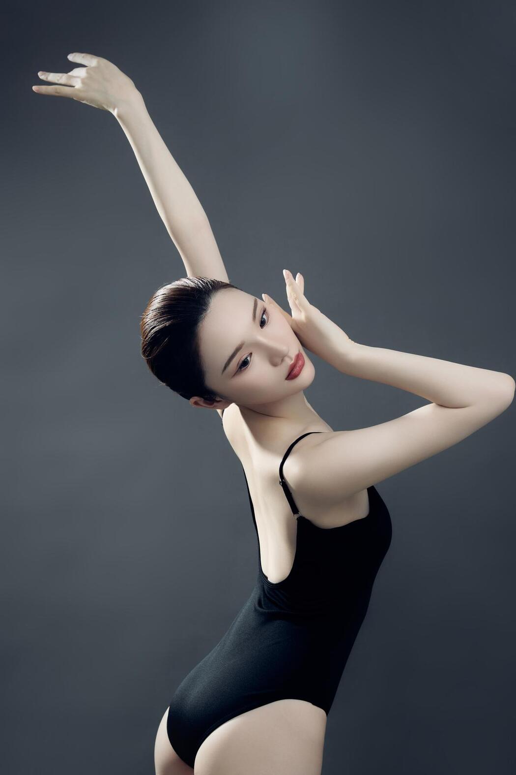 YiTuYu艺图语 Vol.2511 Ao Jiao Jun