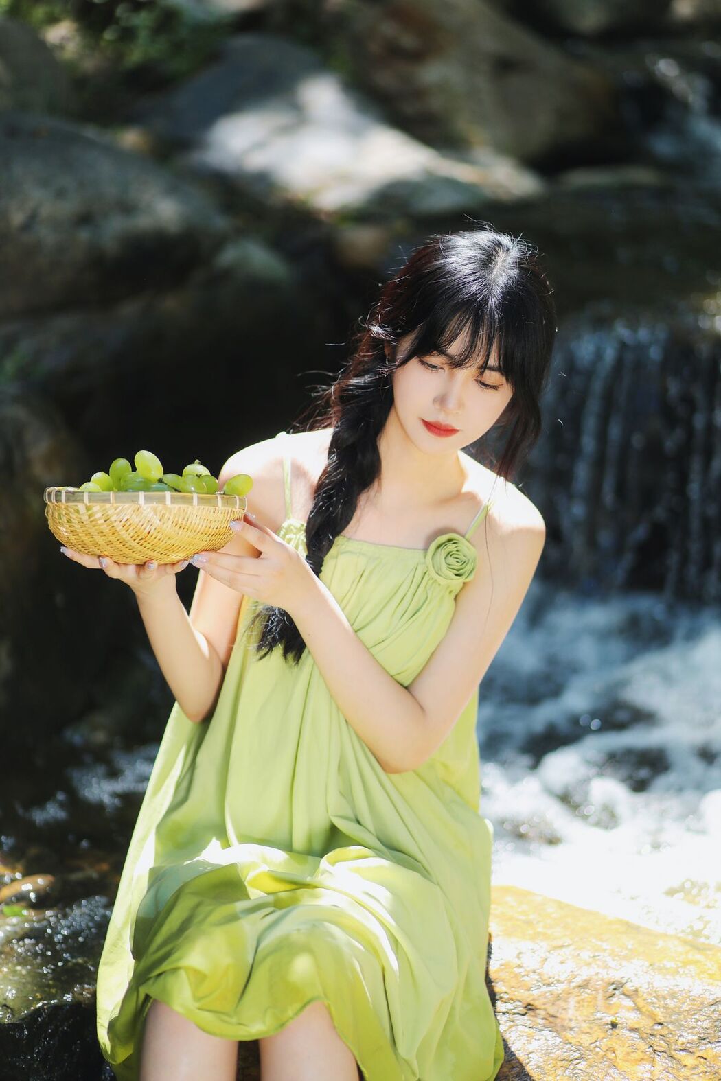 YiTuYu艺图语 Vol.2588 Jian Ying Tao Nai