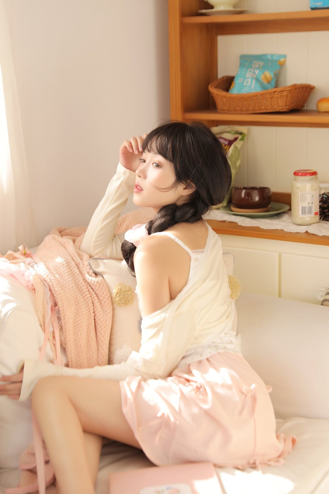 YiTuYu艺图语 Vol.2618 Xiao Wei Ren Er