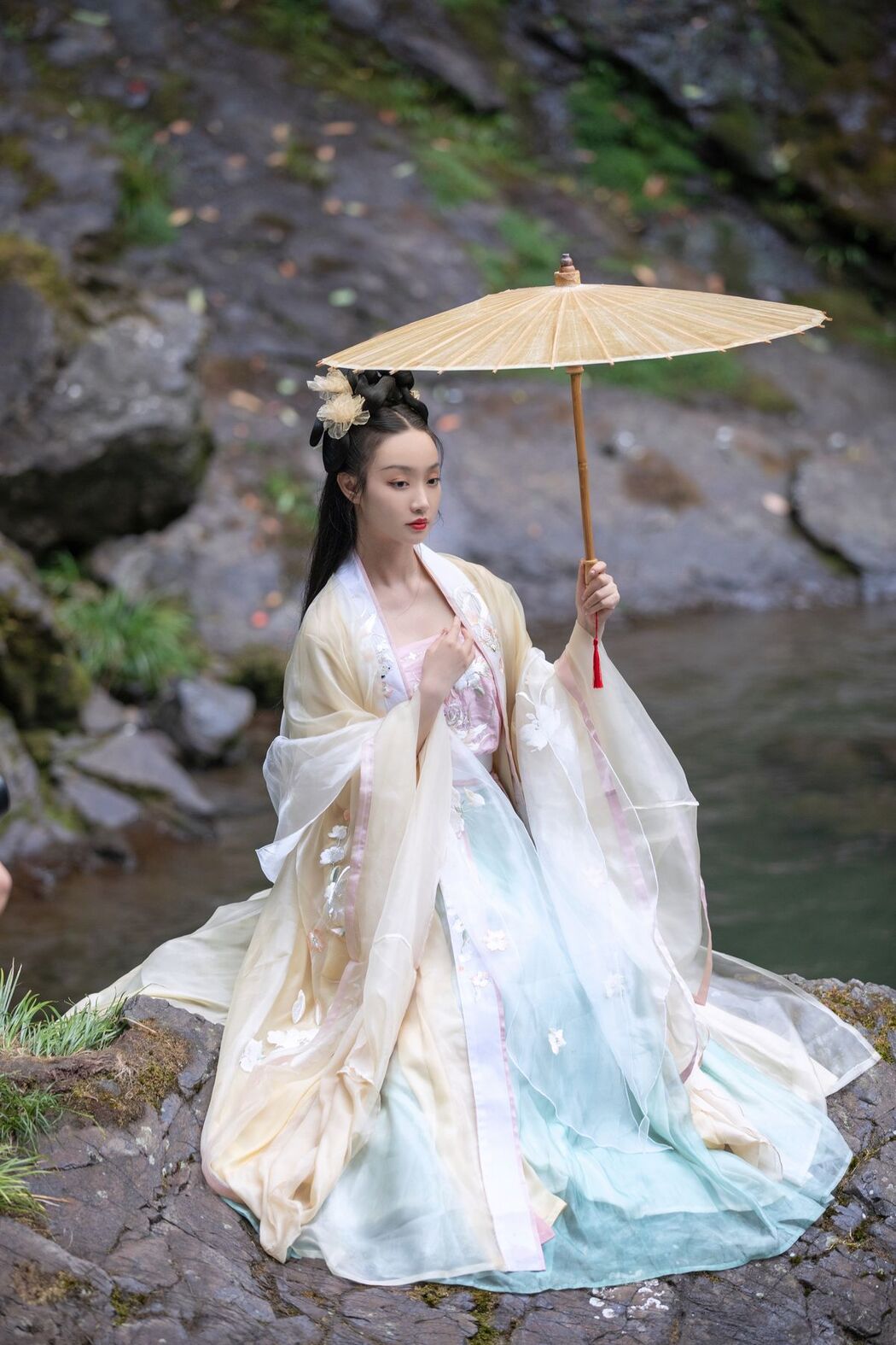 YiTuYu艺图语 Vol.2568 Ling Zi Xi