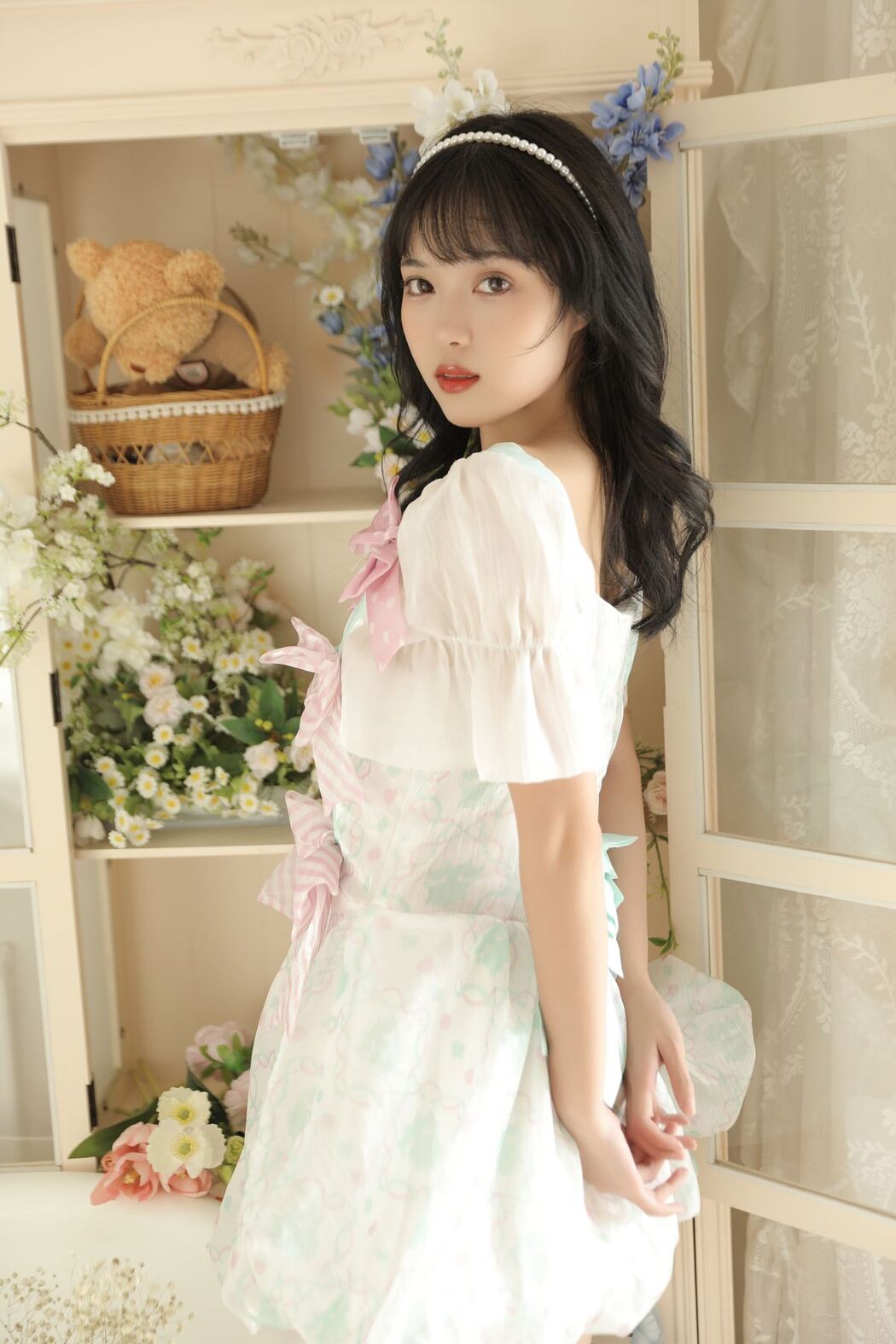 YiTuYu艺图语 Vol.2587 Xiao Wei Ren Er