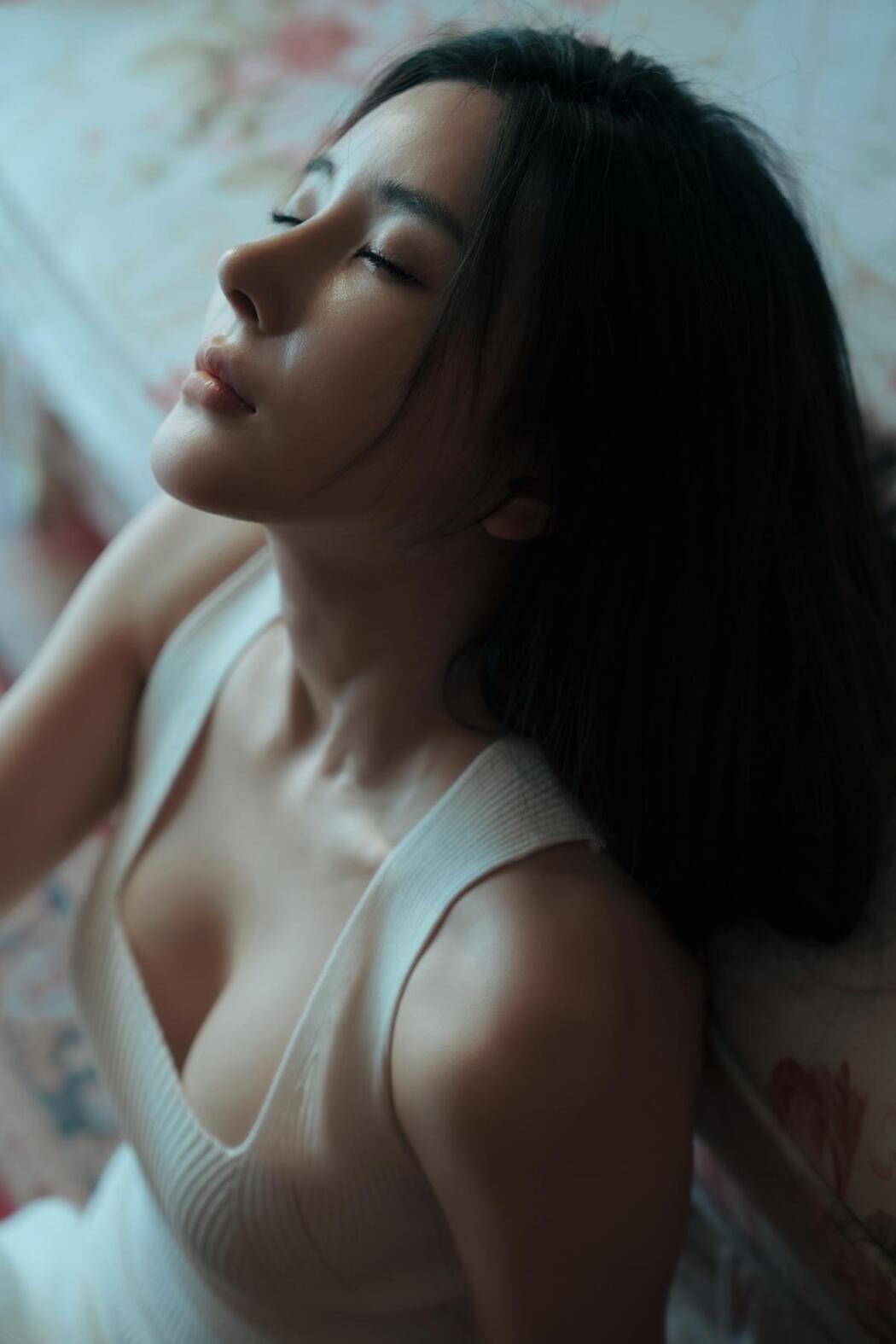 YiTuYu艺图语 Vol.2507 Xuan Xuan