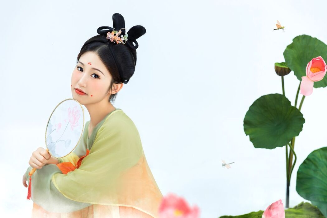 YiTuYu艺图语 Vol.2589 Pei Pei