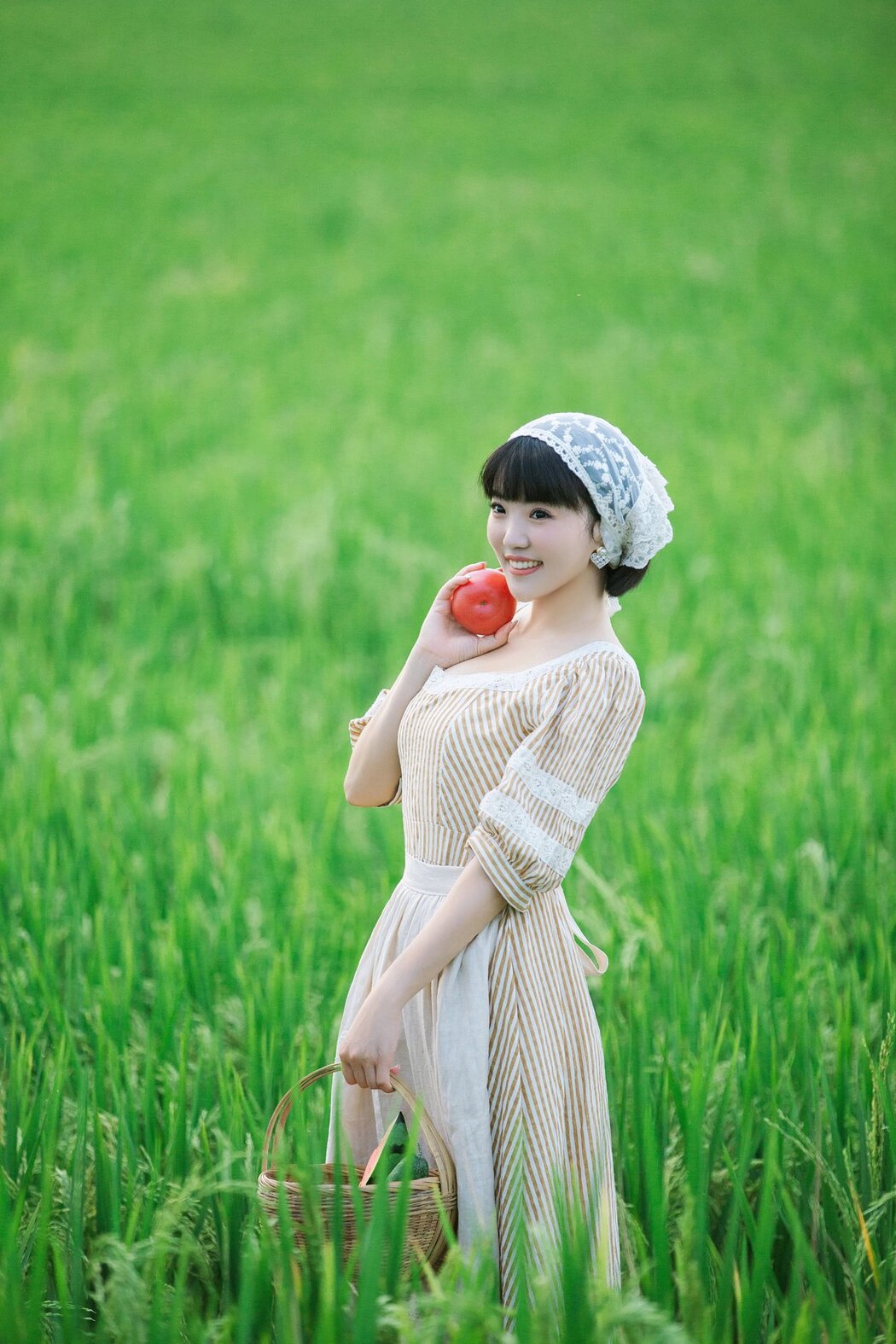 YiTuYu艺图语 Vol.2610 Dong Qin