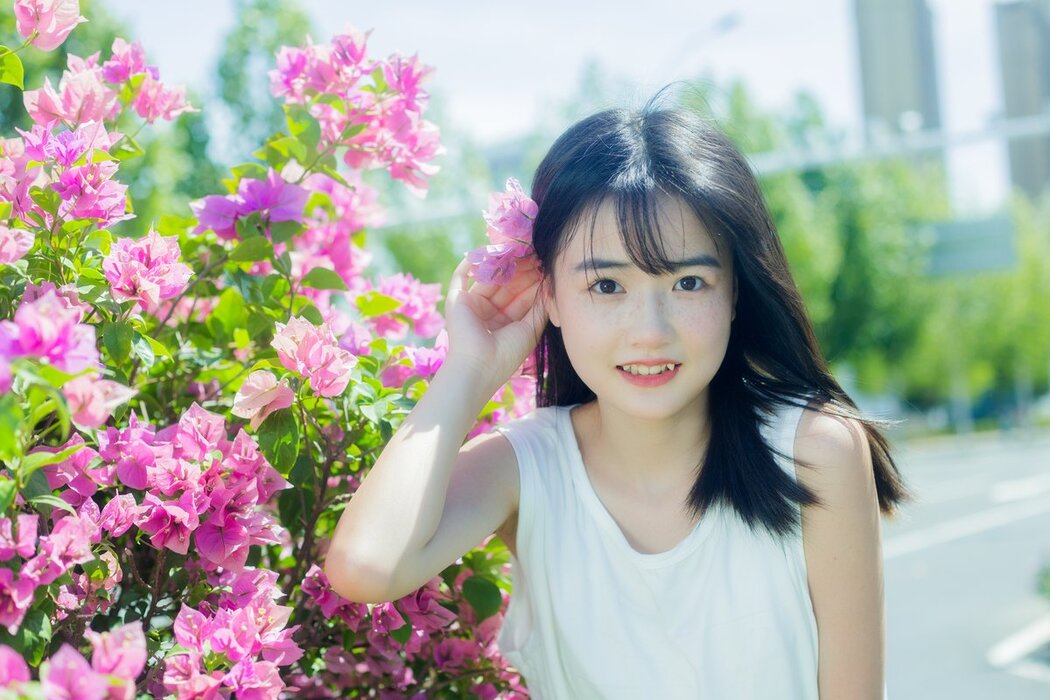 YiTuYu艺图语 Vol.2612 Xiao Yi Mei Mei Cute