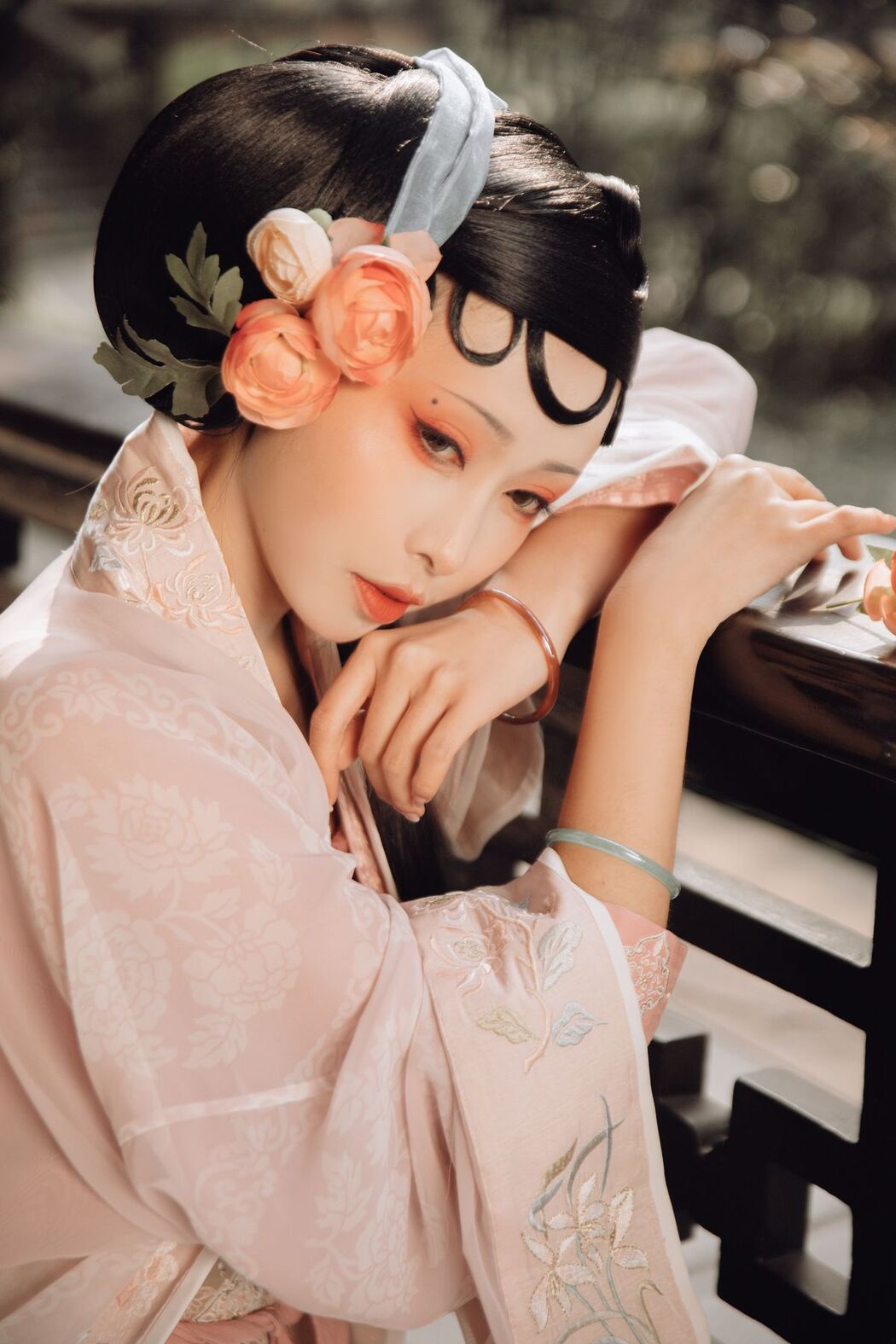 YiTuYu艺图语 Vol.2585 Ran Rr